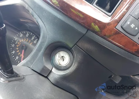 2004 Hyundai Sonata Gls/Lx from USA, damaged, VIN KMHWF35H34A955105